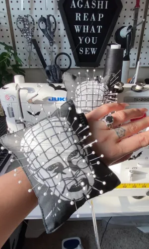 ✨ Preorder ✨ Pinhead Pincushion